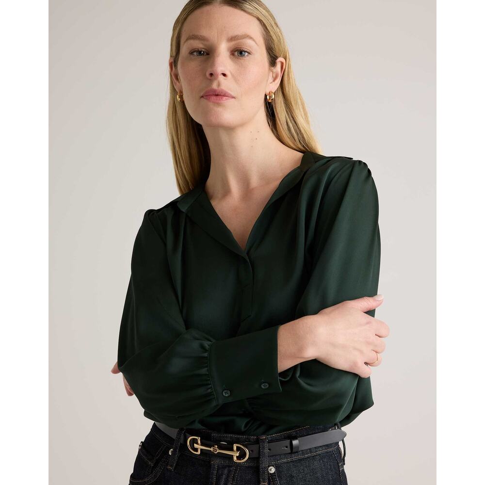 Quince Washable Stretch Silk Split Neck Blouse Green Large - Picture 3 of 3